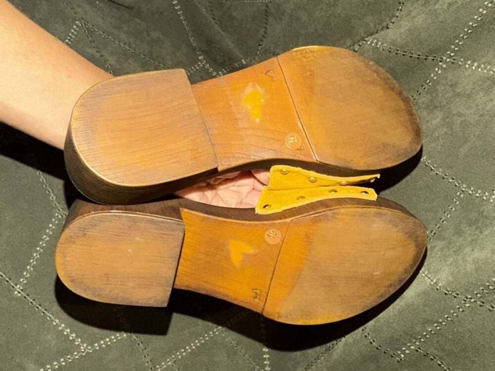 Crown Vintage Yellow Suede Platform Clog Slide Sandals - Picture 6 of 7